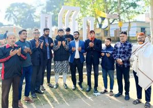 বিজয় দিবস উপলক্ষে মোকামতলা মডেল প্রেসক্লাবের উদ্যোগে দোয়া ও আলোচনা সভা অনুষ্ঠিত